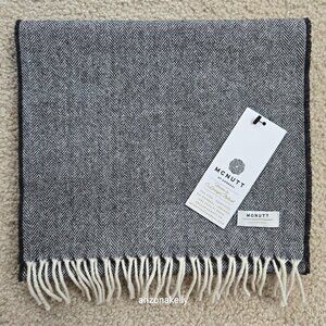 NWT McNutt Lambswool Herringbone Scarf Black + White Donegal Ireland
